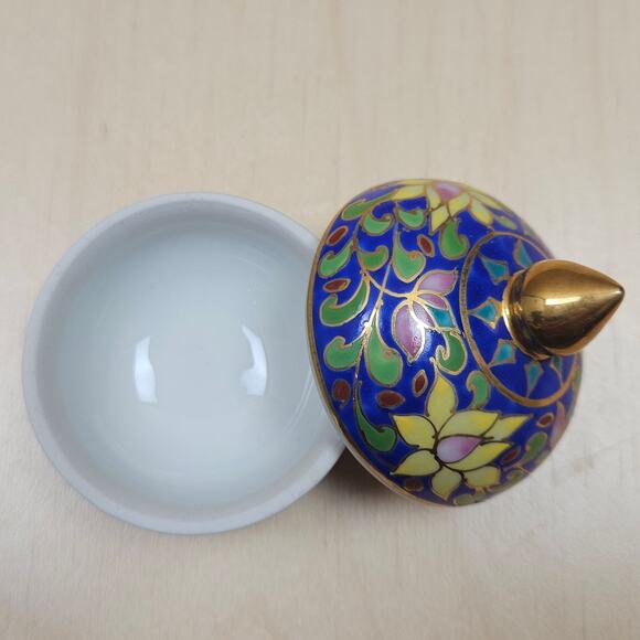 Authentic Thai Hand painted Trinket Jar Box with lid Enamel Flowers w/ Gold Trim - Picture 6 of 7